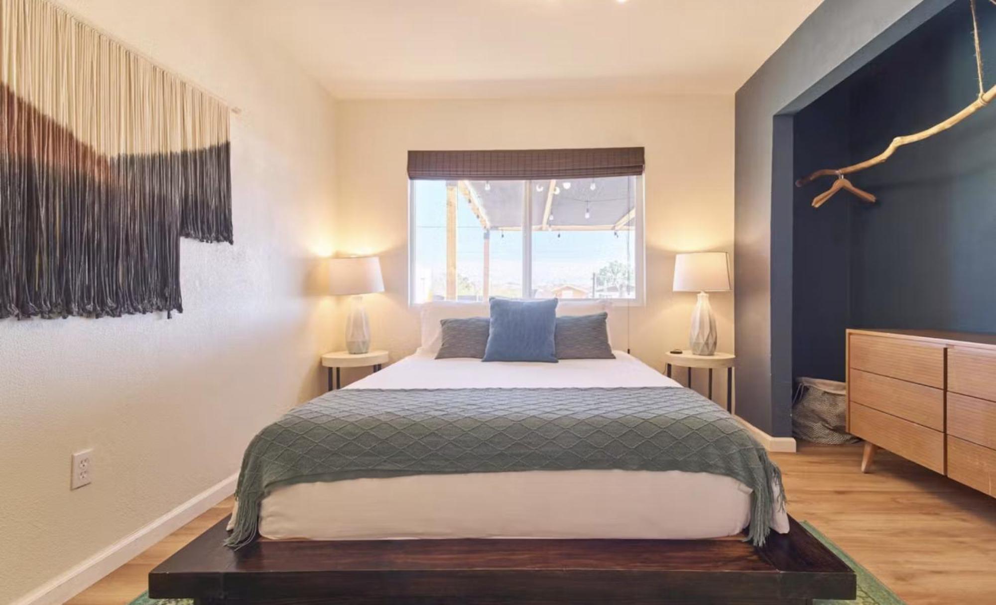 Twin Palms Desert Getaway - Jacuzzi, Fire Pit, Meditation Room & More ジョシュア・ツリー エクステリア 写真